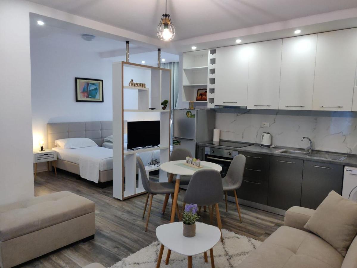 E&A Apartments Guesthouse Durrës Exteriör bild
